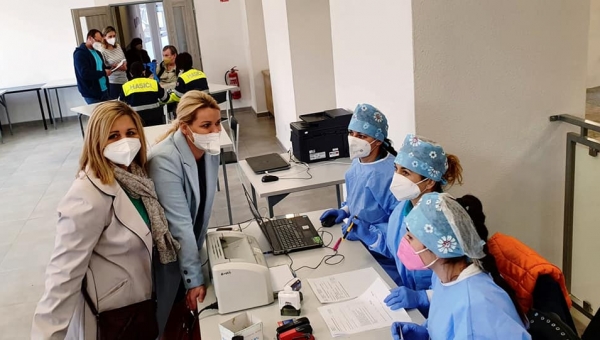 Výpomoc pri očkovaní v obciach na Kysuciach v spolupráci  s Kysuckou Nemocnicou a Žilinským samosprávnym krajom